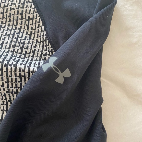 Under Armour Jacket - Picture 3 of 4